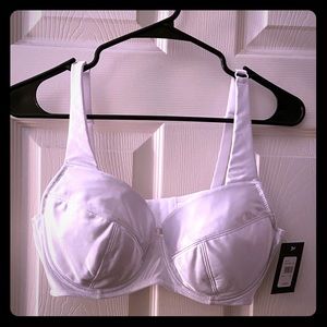 New Frederick’s of Hollywood Bra